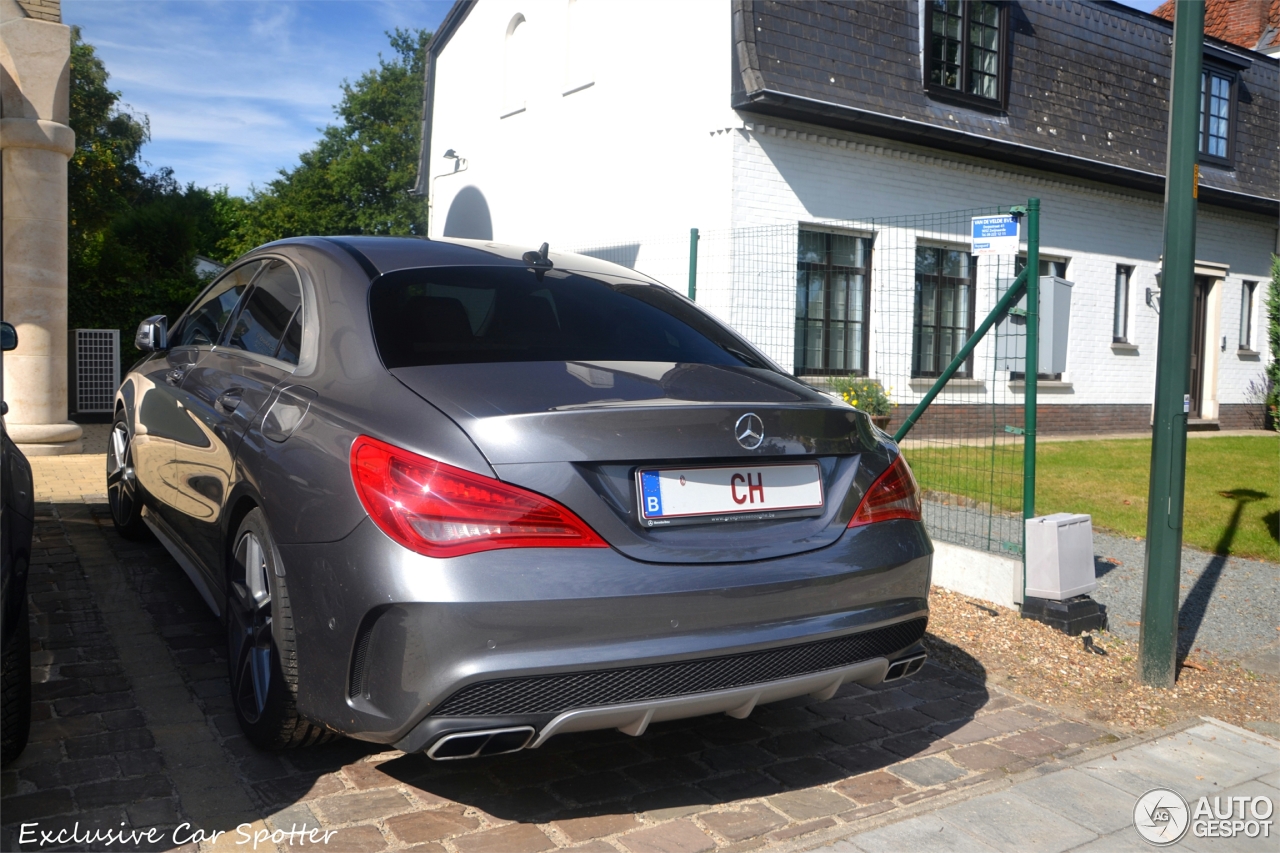 Mercedes-Benz CLA 45 AMG C117