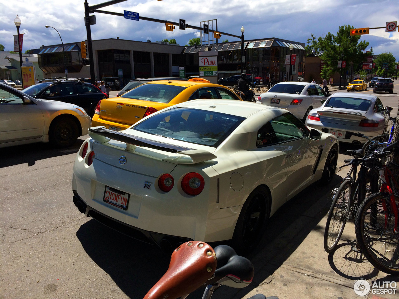 Nissan GT-R