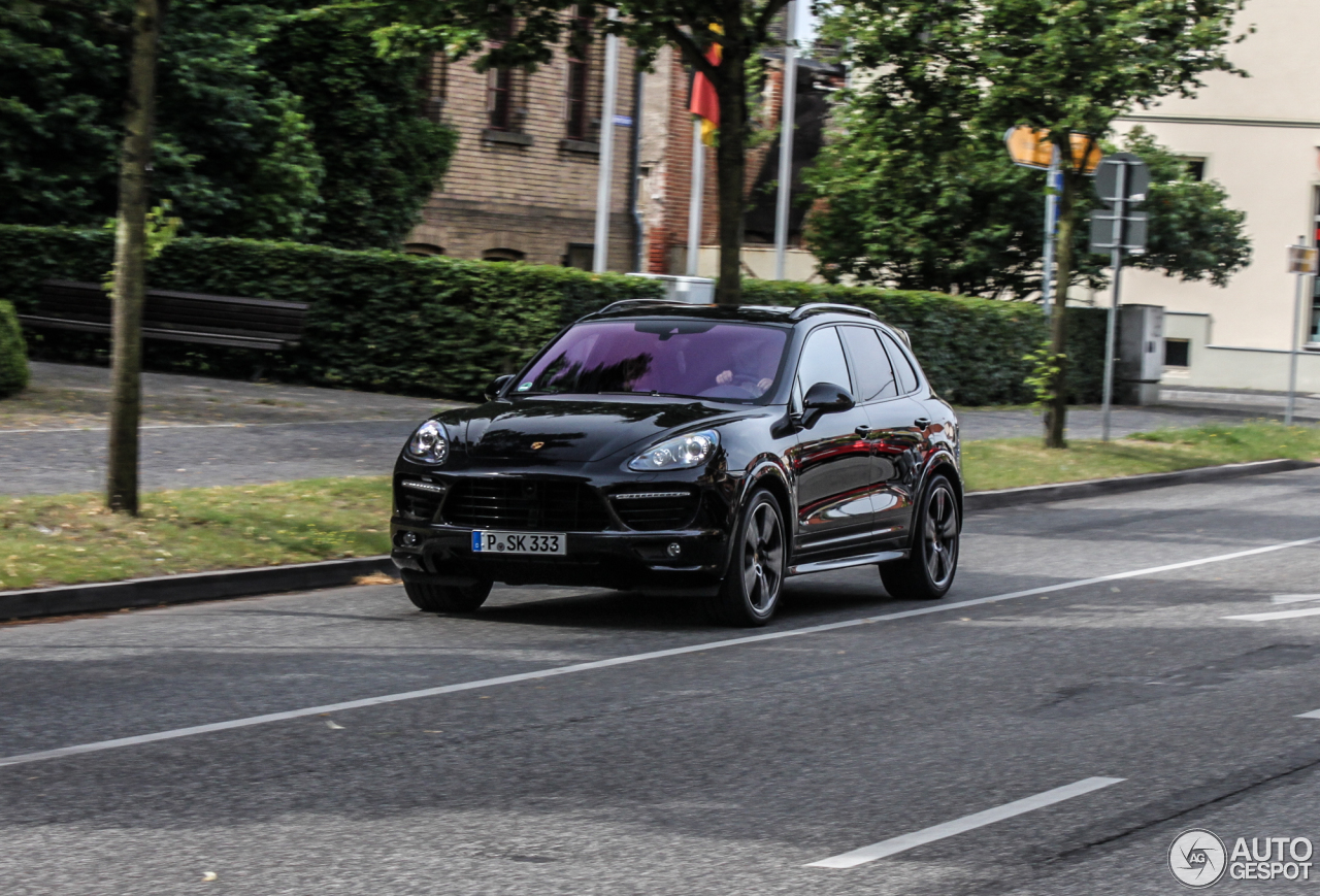 Porsche 958 Cayenne GTS