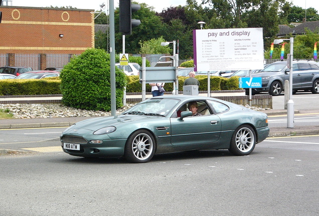 Aston Martin DB7