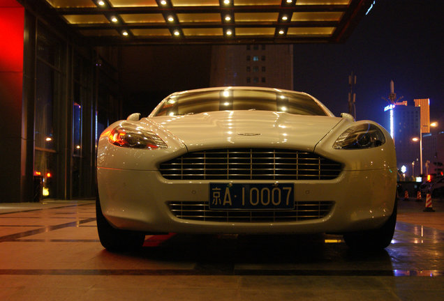 Aston Martin Rapide