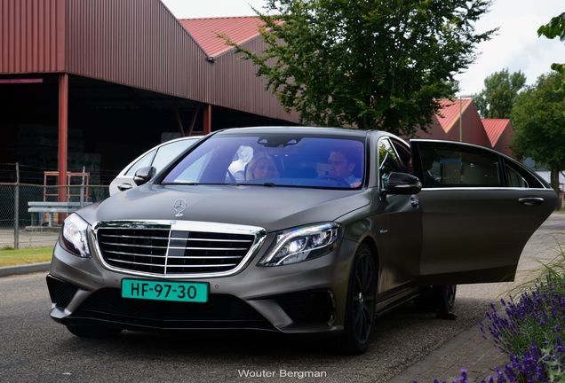 Mercedes-Benz S 63 AMG V222