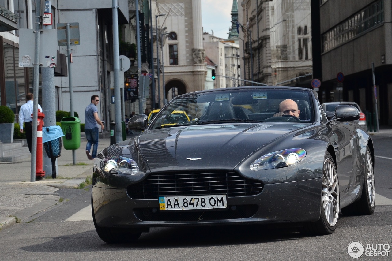 Aston Martin V8 Vantage Roadster