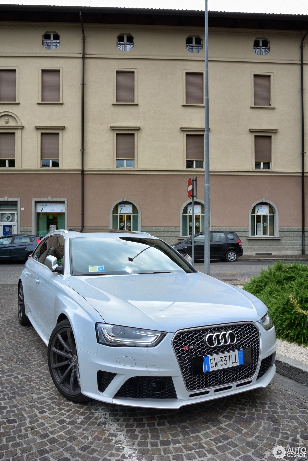 Audi RS4 Avant B8