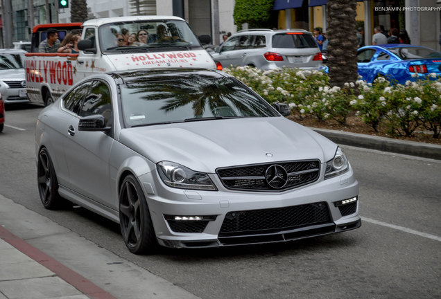 Mercedes-Benz C 63 AMG Coupé