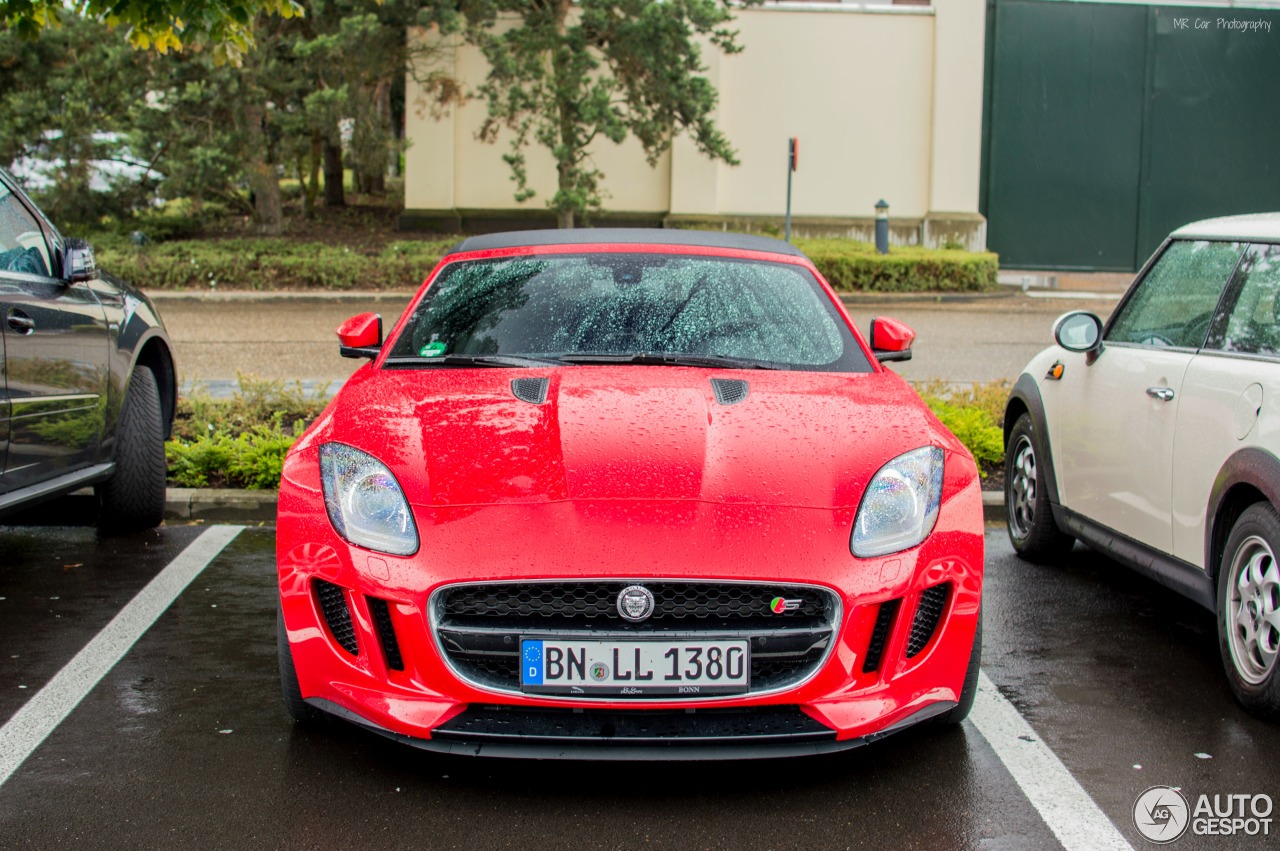 Jaguar F-TYPE S Convertible