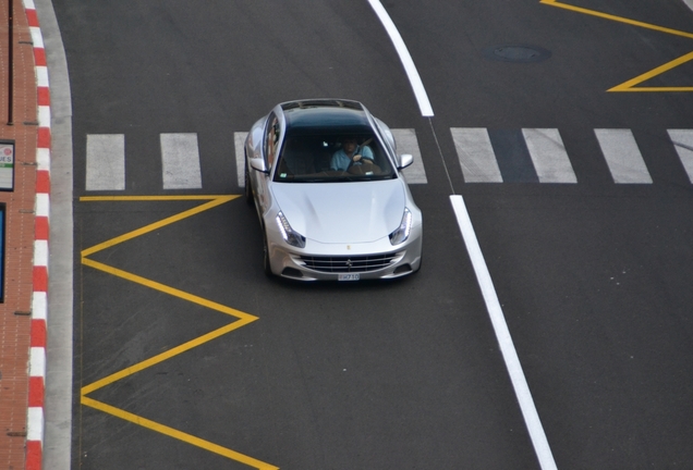 Ferrari FF