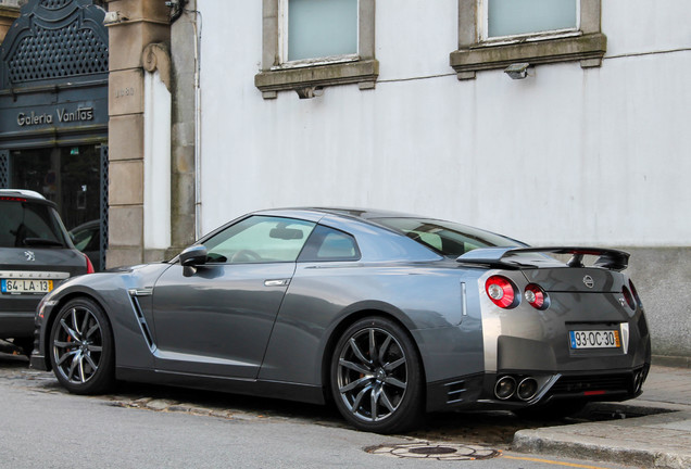 Nissan GT-R 2013