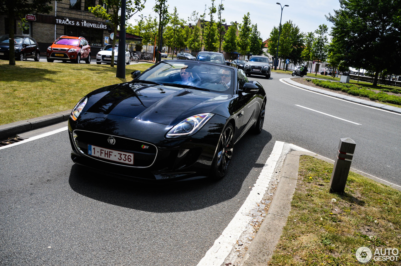 Jaguar F-TYPE S Convertible