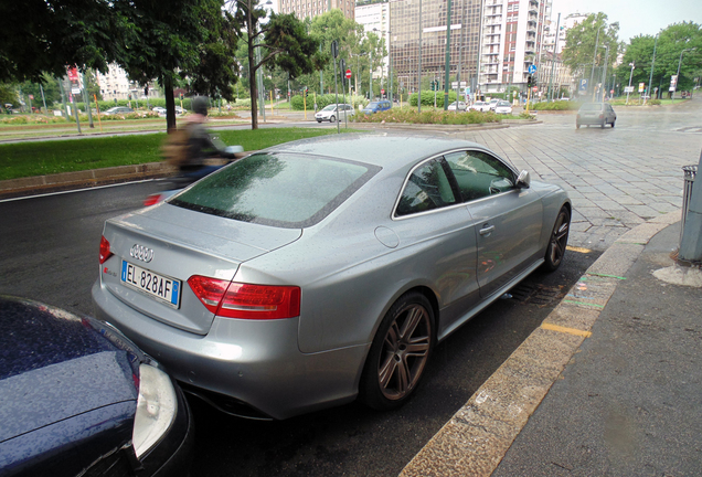 Audi RS5 8T