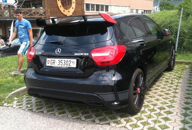 Mercedes-Benz A 45 AMG Edition 1