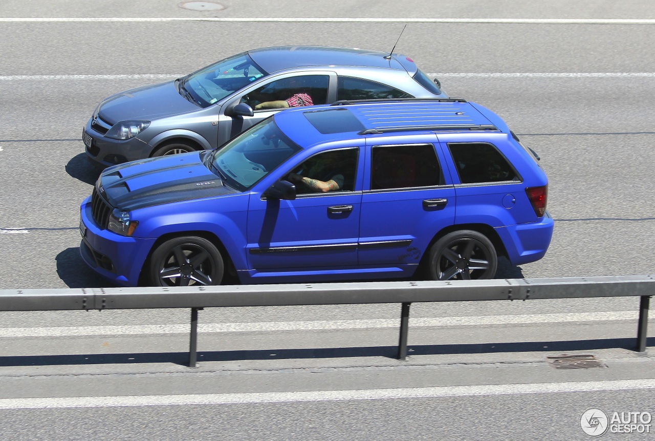 Jeep Grand Cherokee SRT-8 2005