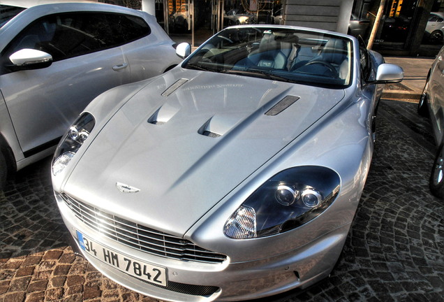 Aston Martin DBS Volante