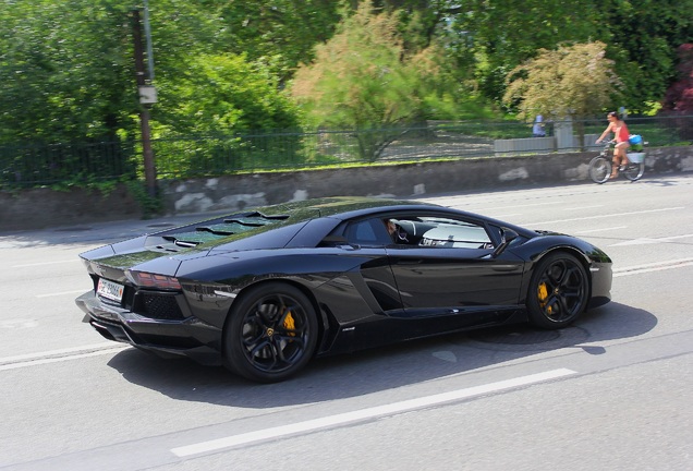 Lamborghini Aventador LP700-4