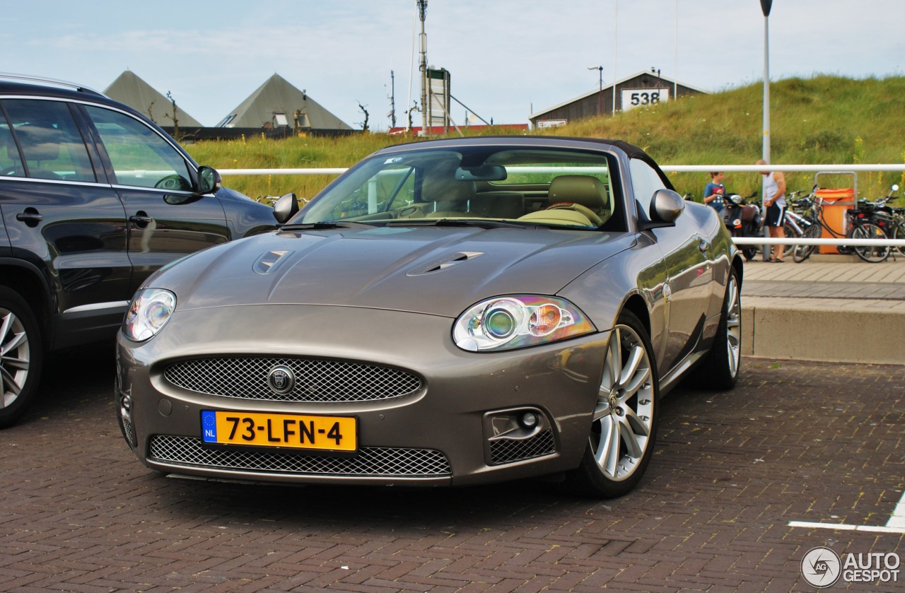 Jaguar XKR Convertible 2006