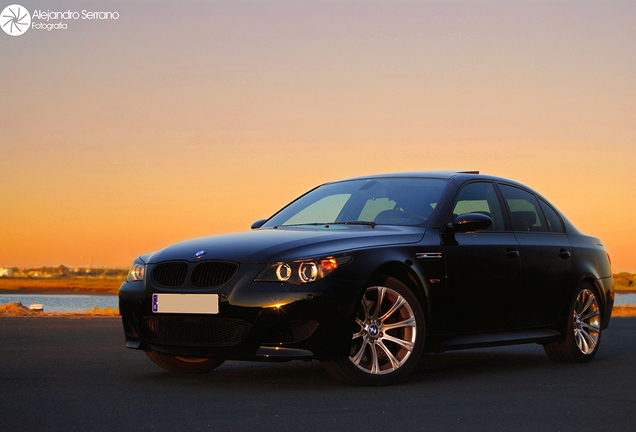 BMW M5 E60 2005