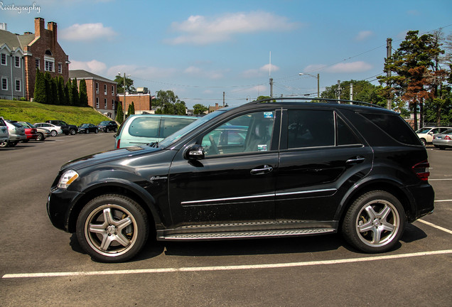 Mercedes-Benz ML 63 AMG W164