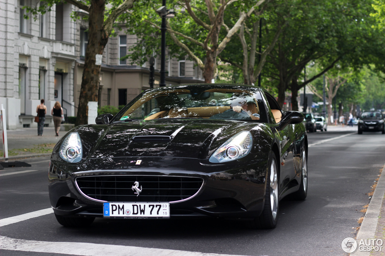 Ferrari California