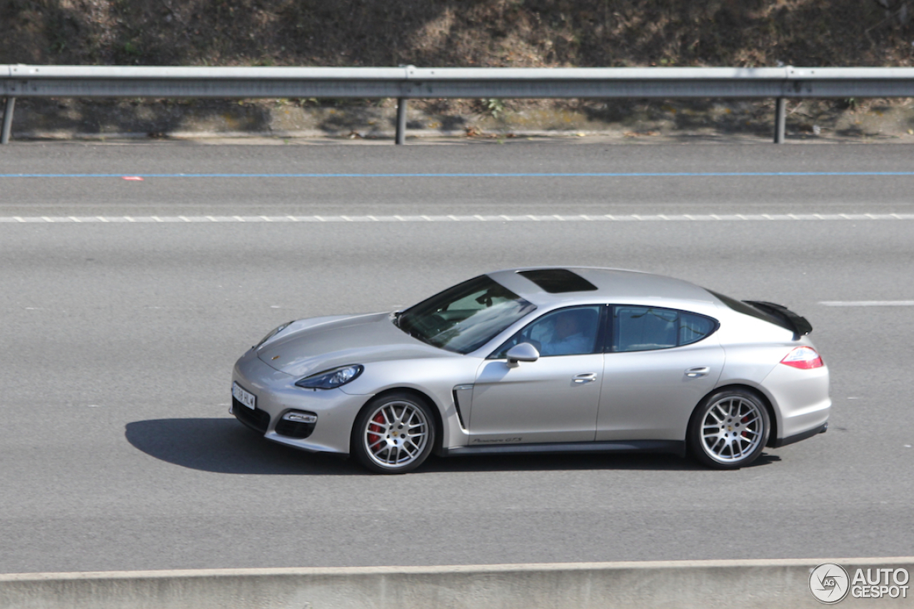 Porsche 970 Panamera GTS MkI