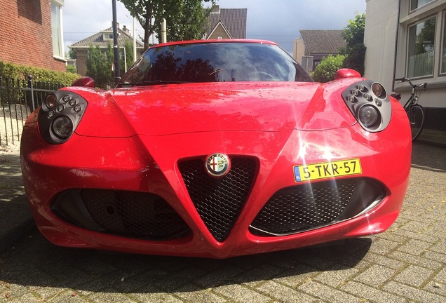 Alfa Romeo 4C Coupé