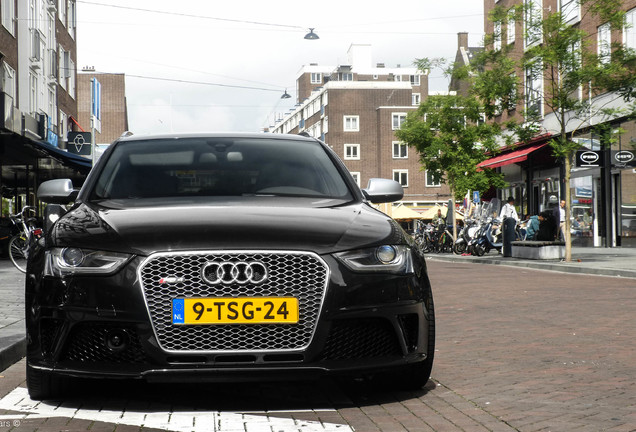 Audi RS4 Avant B8