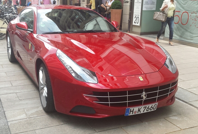 Ferrari FF