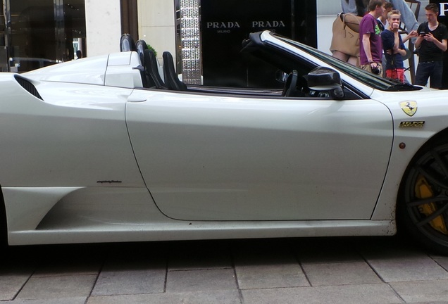 Ferrari Scuderia Spider 16M