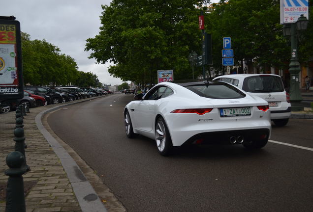 Jaguar F-TYPE S Coupé