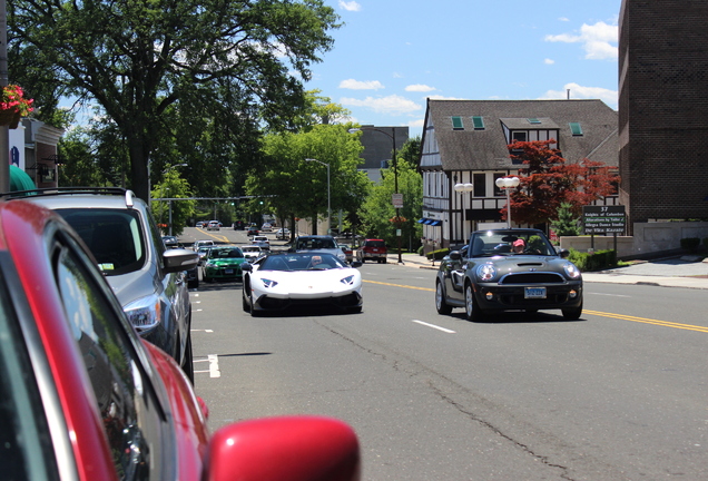 Lamborghini Aventador LP720-4 Roadster 50° Anniversario