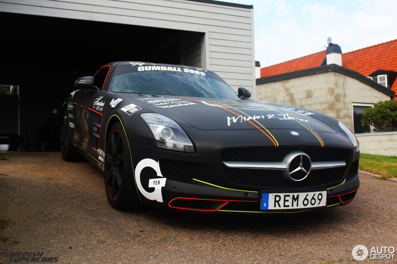 Mercedes-Benz SLS AMG