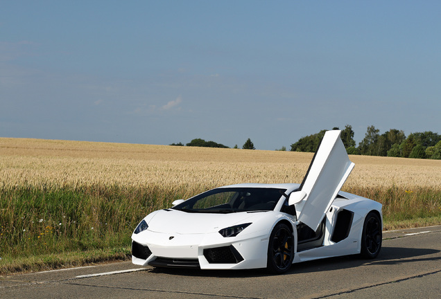 Lamborghini Aventador LP700-4