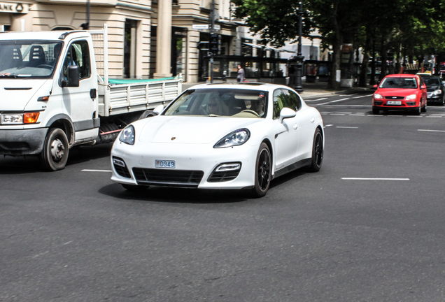 Porsche 970 Panamera GTS MkI