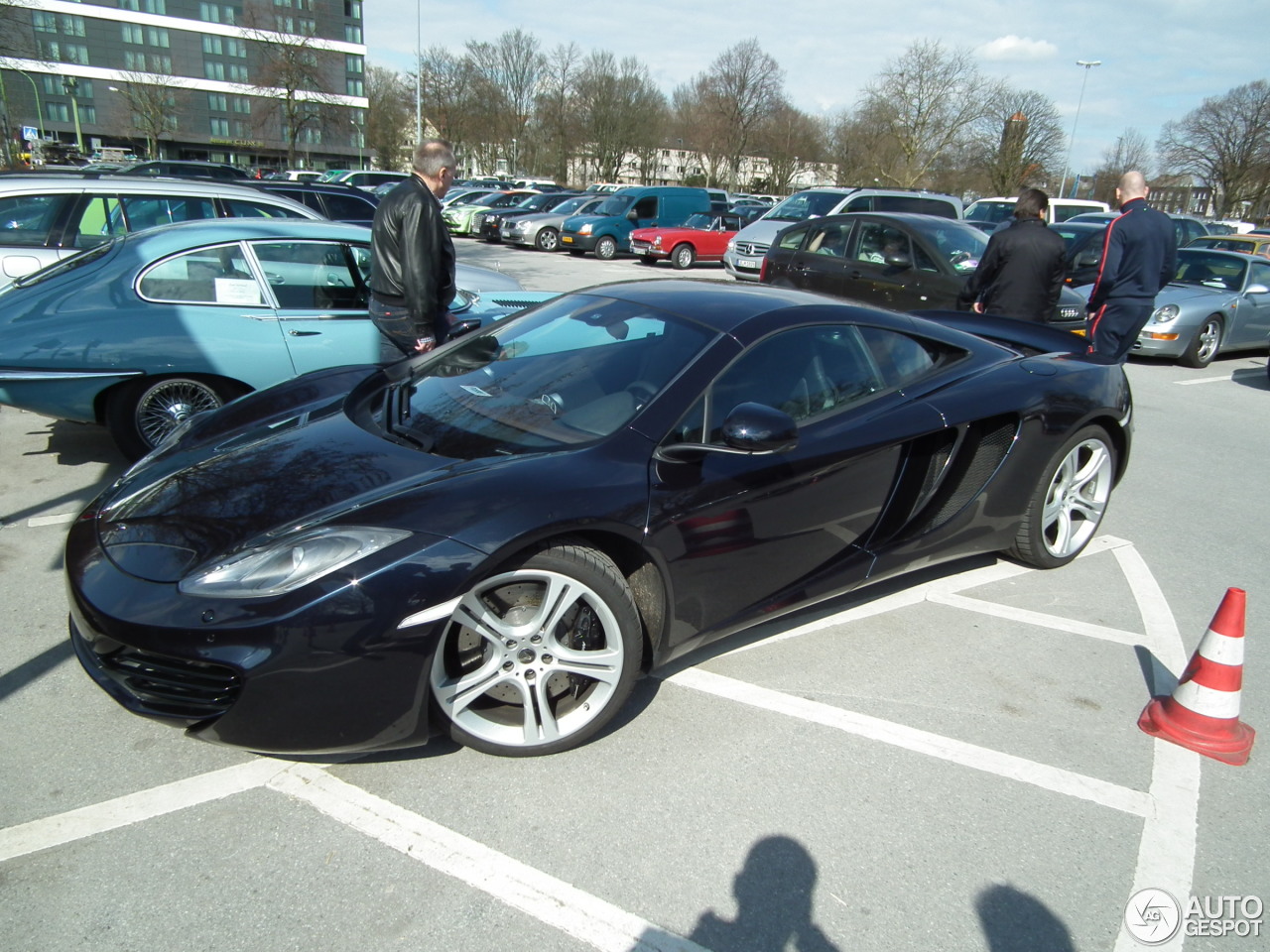 McLaren 12C