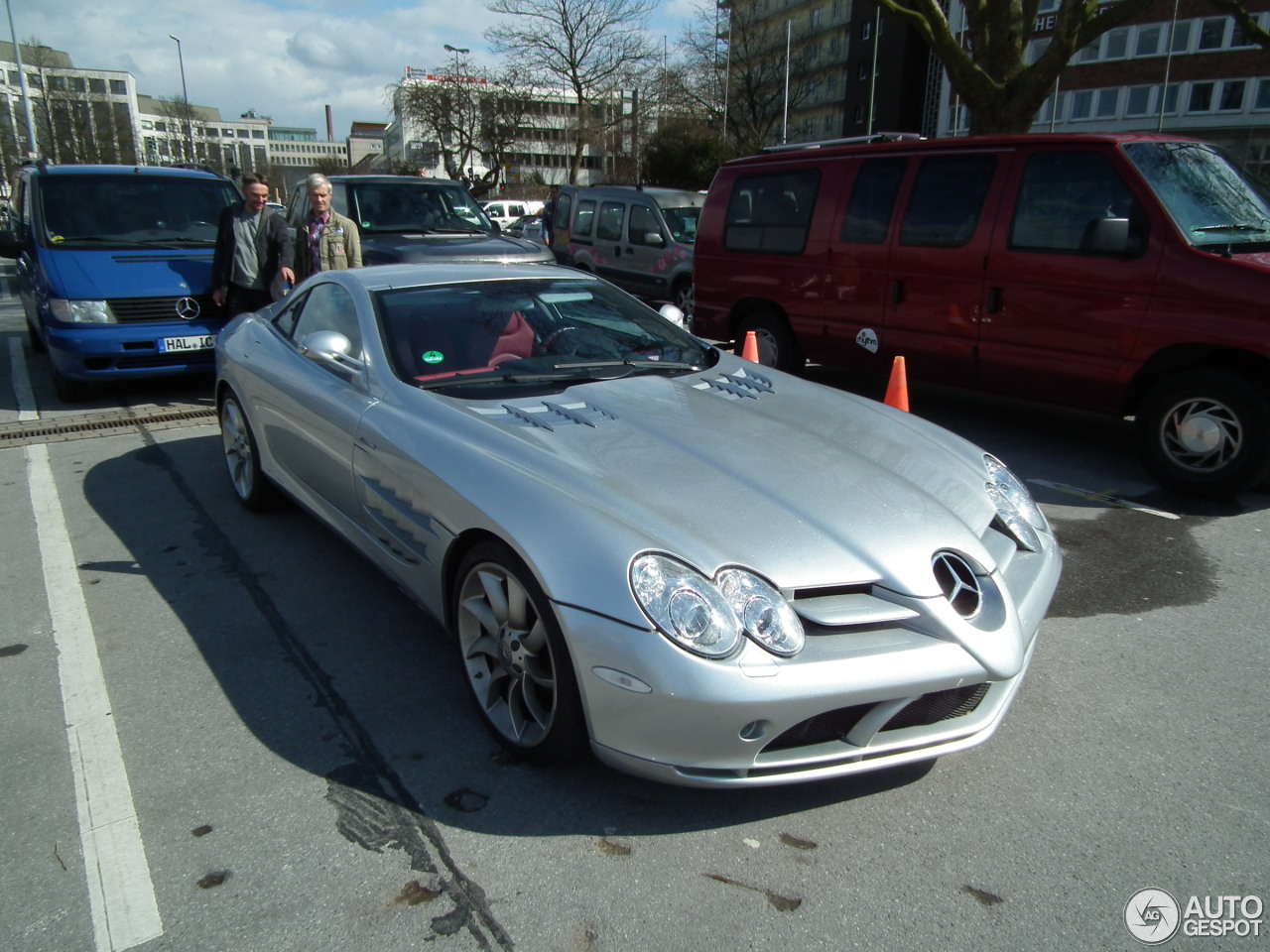 Mercedes-Benz SLR McLaren