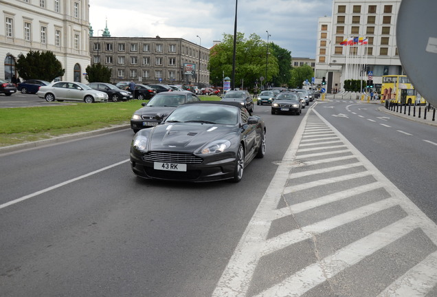 Aston Martin DBS Volante