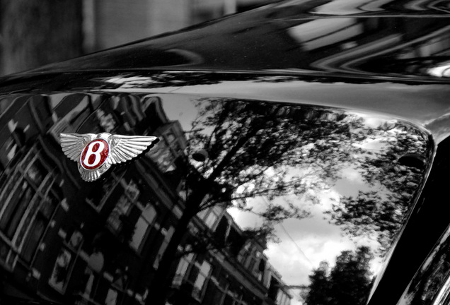 Bentley Continental GT V8