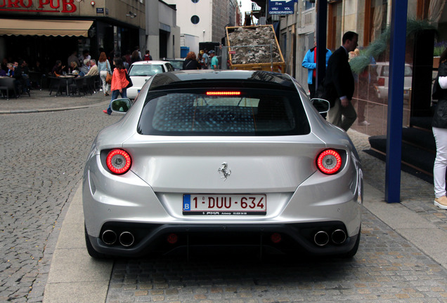 Ferrari FF