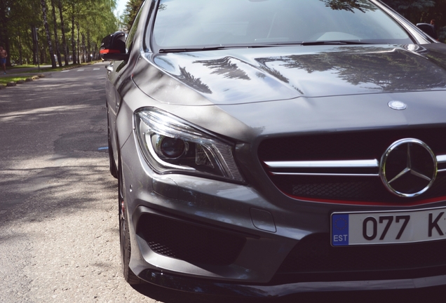 Mercedes-Benz CLA 45 AMG Edition 1 C117