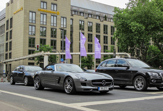 Mercedes-Benz SLS AMG GT Roadster