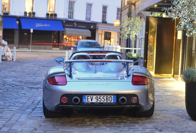 Porsche Carrera GT