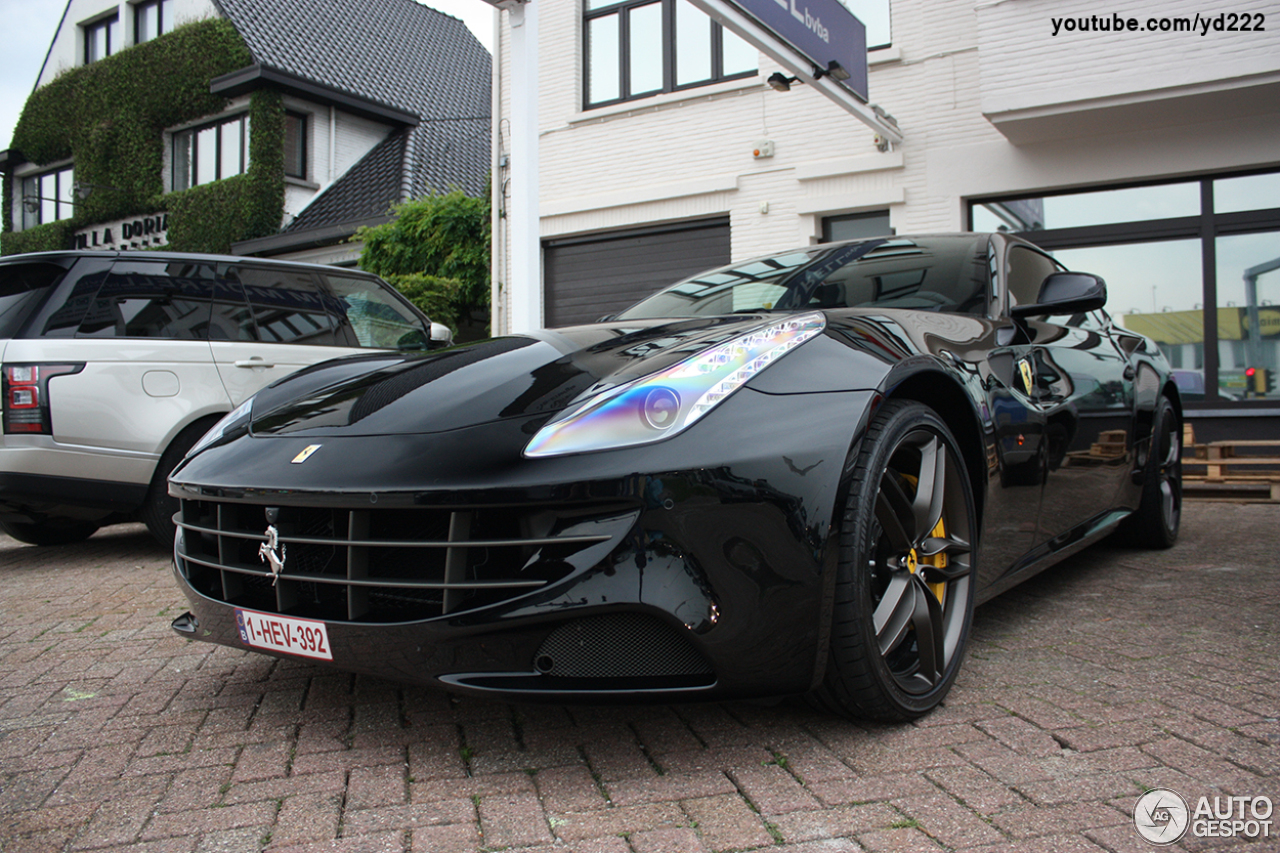 Ferrari FF