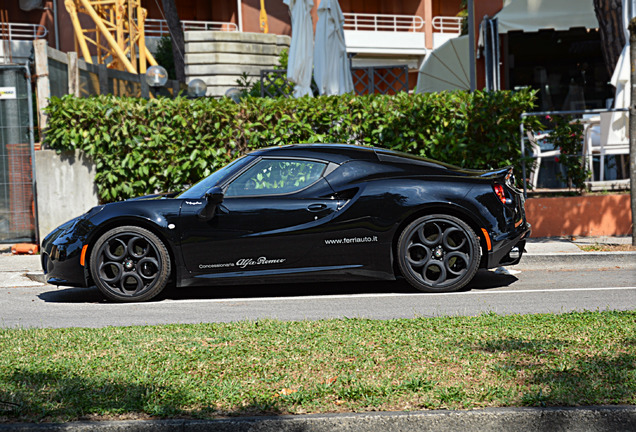 Alfa Romeo 4C Coupé