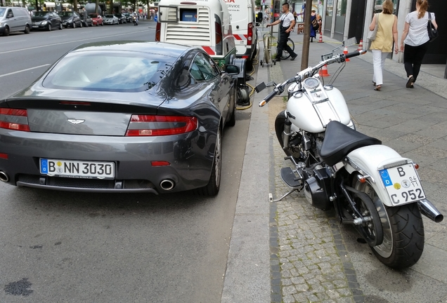 Aston Martin V8 Vantage