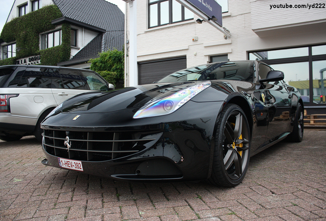 Ferrari FF