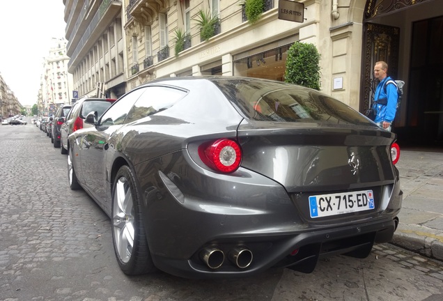 Ferrari FF