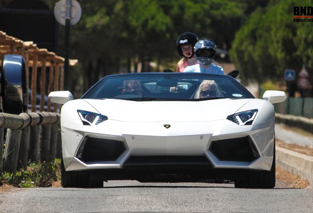 Lamborghini Aventador LP700-4 Roadster