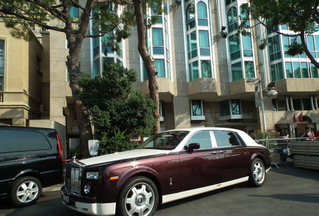 Rolls-Royce Phantom EWB