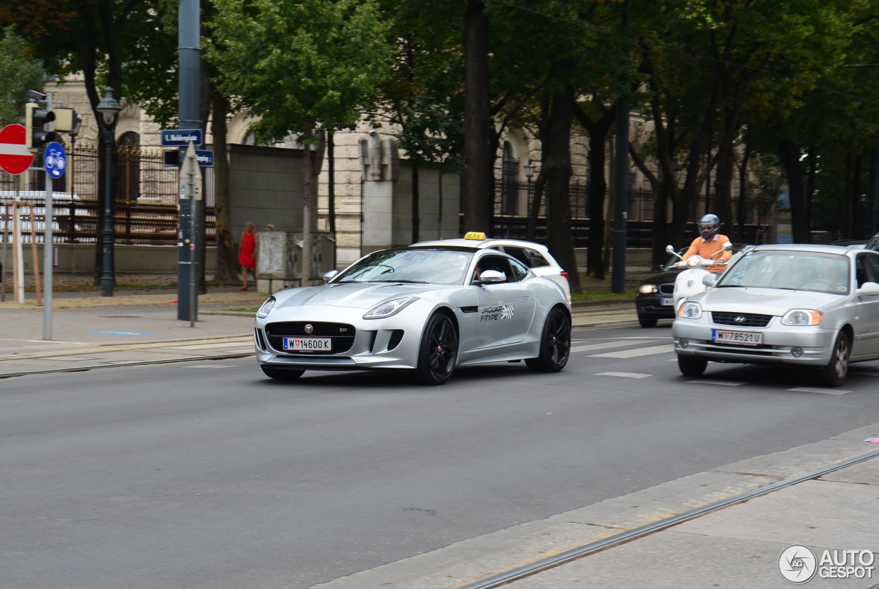 Jaguar F-TYPE S Coupé