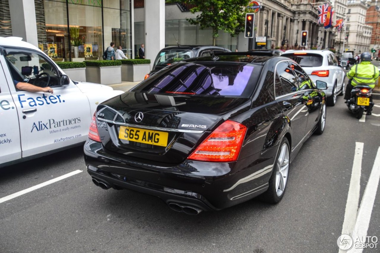 Mercedes-Benz S 65 AMG V221 2010