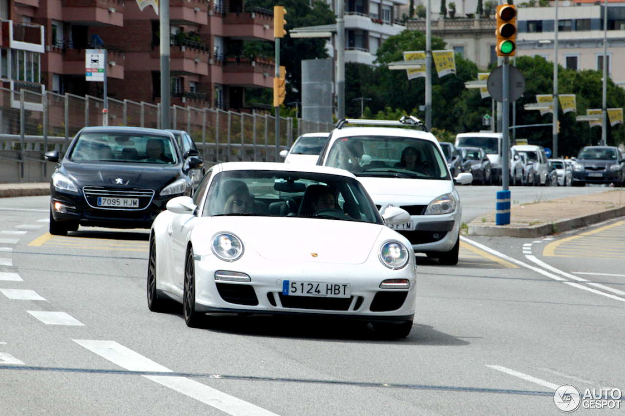 Porsche 997 Carrera GTS